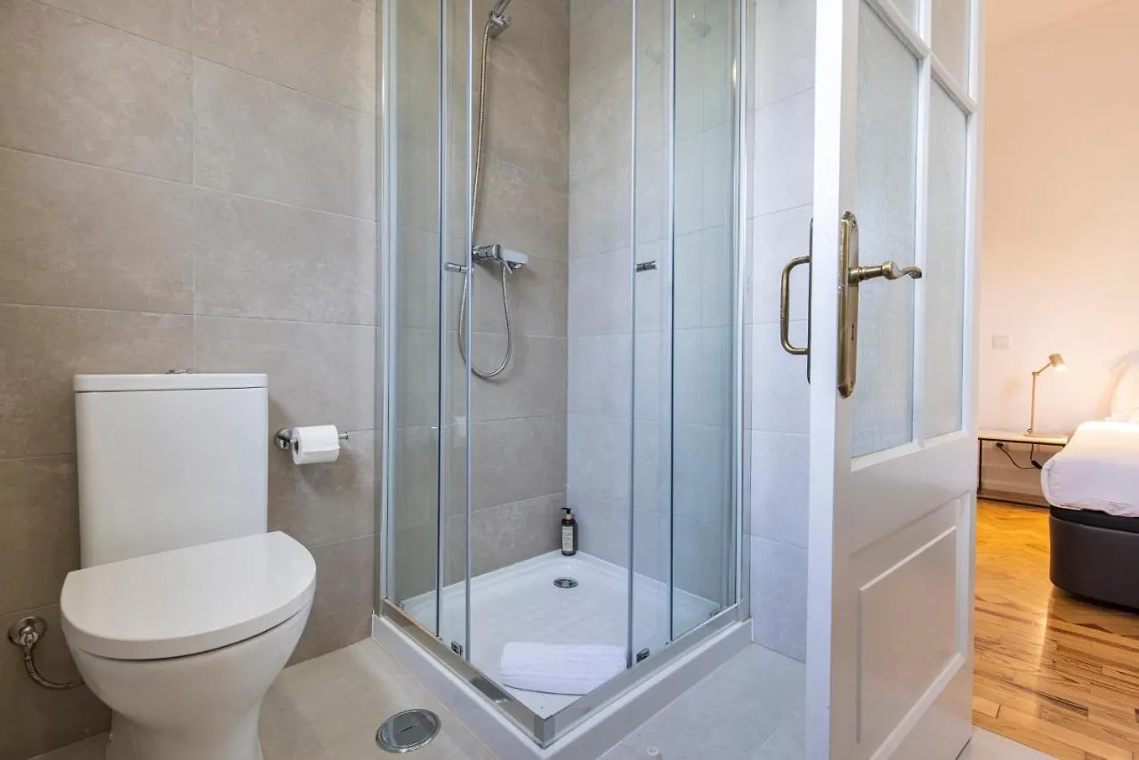 Magnificent 4Bdr Apartment In Lisbon By Lovelystay