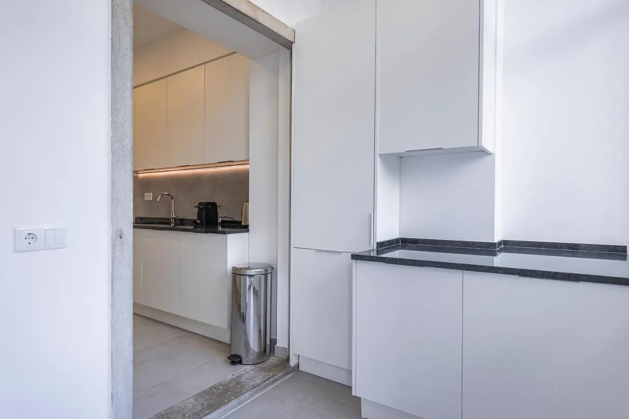 Magnificent 4Bdr Apartment In Lisbon By Lovelystay Portugal